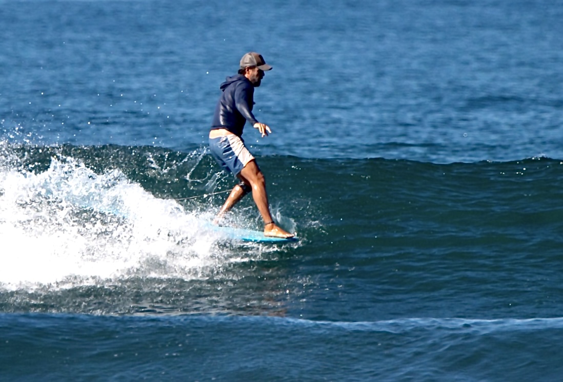 Long Boarding in La Saladita